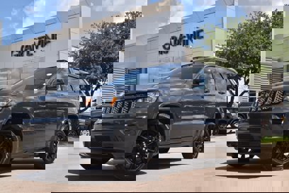 Used 2018 Jeep Grand Cherokee Altitude