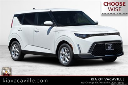 New 2025 Kia Soul LX