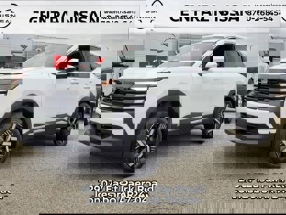 New 2025 Nissan Kicks SV w/ Illumination Package