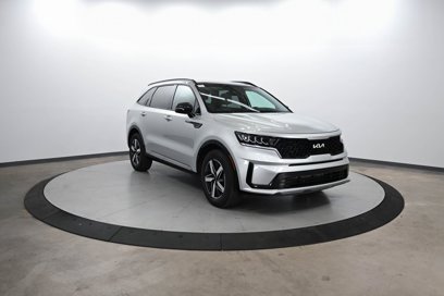Used 2022 Kia Sorento S w/ Panoramic Sunroof Package