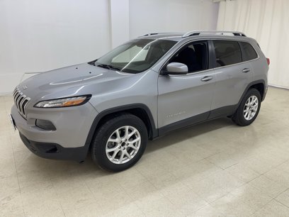 Used 2017 Jeep Cherokee Latitude w/ Safety/Convenience Group