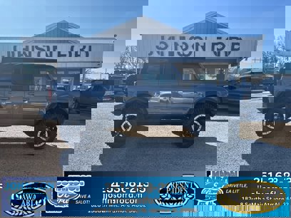New 2024 Ford Bronco Outer Banks w/ Sasquatch Package