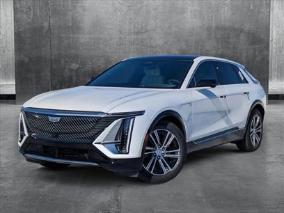 New 2025 Cadillac Lyriq Luxury