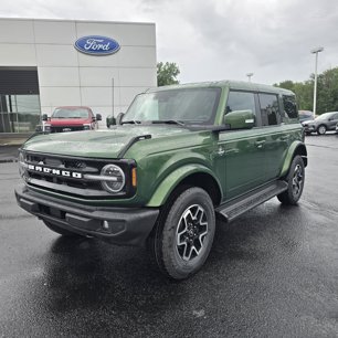 New 2025 Ford Bronco Outer Banks