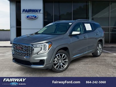Used 2024 GMC Terrain Denali w/ Denali Premium Package