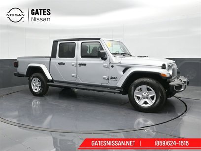 Used 2023 Jeep Gladiator Sport