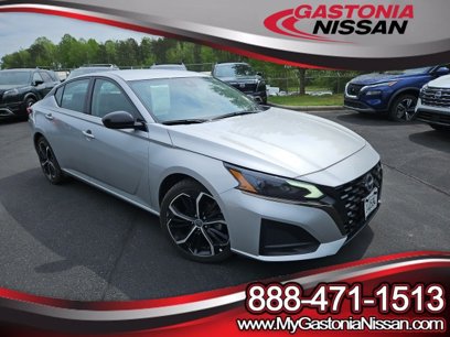 Used 2023 Nissan Altima 2.5 SR