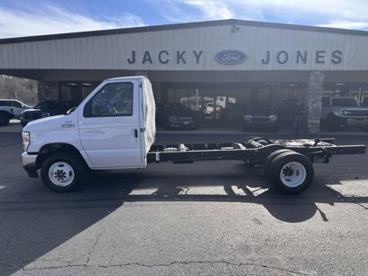 Used 2024 Ford E-450 and Econoline 450 Super Duty w/ Motorhome Prep Package