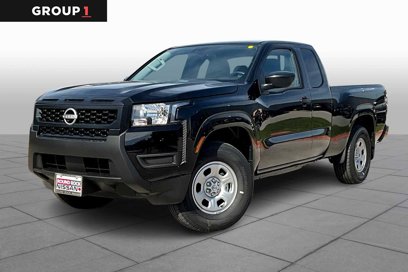 New 2025 Nissan Frontier S