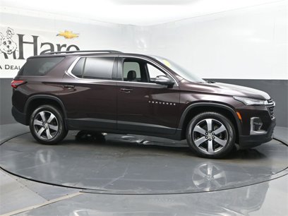 Used 2023 Chevrolet Traverse LT w/ LT Premium Package