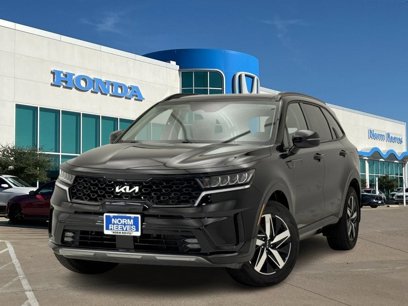 Used 2022 Kia Sorento EX w/ Panoramic Sunroof Package
