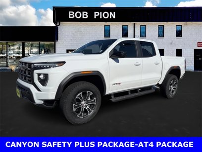 New 2025 GMC Canyon AT4