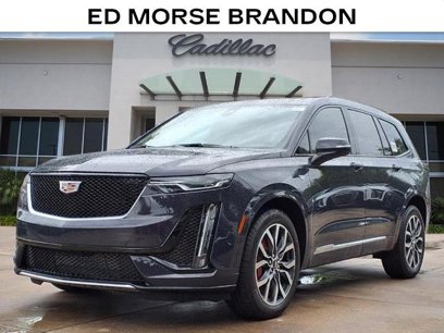 New 2025 Cadillac XT6 Sport w/ Technology Package