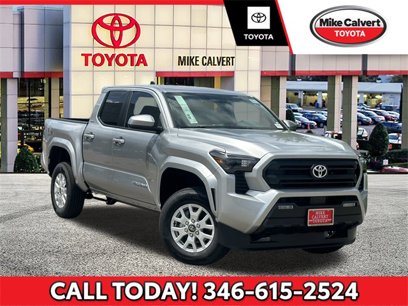 New 2025 Toyota Tacoma SR5