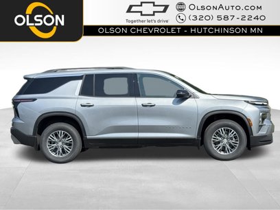New 2025 Chevrolet Traverse LT w/ LPO, Floor Liner Package