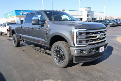 New 2024 Ford F350 Platinum w/ FX4 Off-Road Package