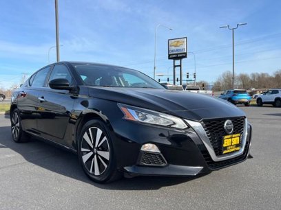 Used 2021 Nissan Altima 2.5 SV