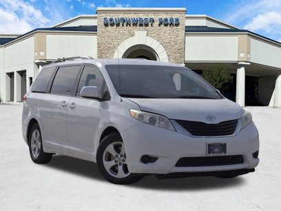 Used 2014 Toyota Sienna LE