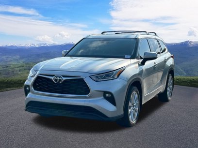 Used 2022 Toyota Highlander Limited