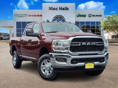 New 2024 RAM 2500 Tradesman w/ Chrome Appearance Group