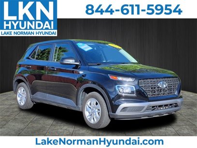 Used 2021 Hyundai Venue SE