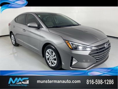 Used 2020 Hyundai Elantra SE w/ Cargo Package (C1)