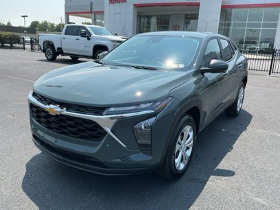 Used 2025 Chevrolet Trax LS