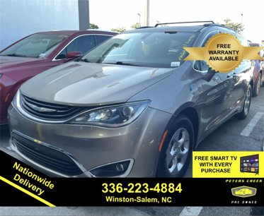 Used 2017 Chrysler Pacifica Premium