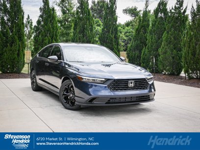 New 2025 Honda Accord SE