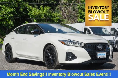 Used 2023 Nissan Maxima SR w/ Sport Mat Group