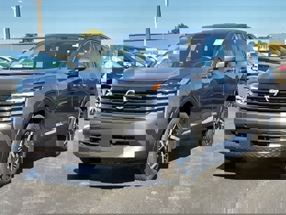Used 2025 Nissan Kicks SV