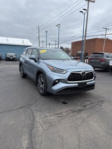 Used 2022 Toyota Highlander XLE