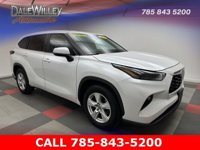 Used 2023 Toyota Highlander LE