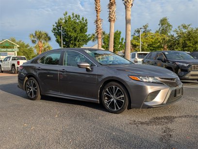 Used 2020 Toyota Camry SE