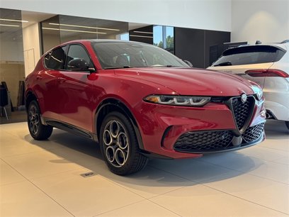 New 2025 Alfa Romeo Tonale w/ Premium Package