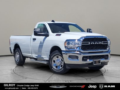 New 2024 RAM 2500 Tradesman w/ Chrome Appearance Group