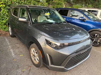 Used 2023 Kia Soul LX w/ LX Technology Package