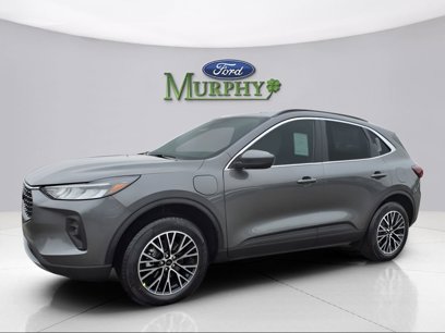New 2025 Ford Escape SE w/ Class II Trailer Tow Package