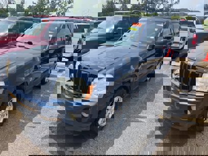 Used 2005 Jeep Grand Cherokee Laredo