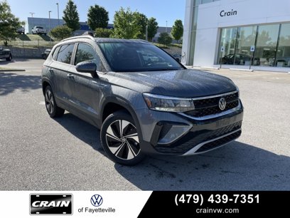 New 2024 Volkswagen Taos SE