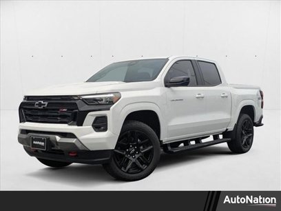 New 2025 Chevrolet Colorado Z71 w/ Z71 Convenience Package 2