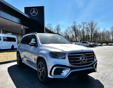 New 2025 Mercedes-Benz GLS 450 4MATIC