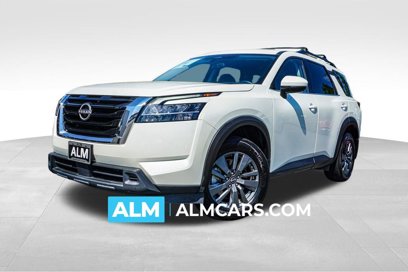 Used 2022 Nissan Pathfinder SV