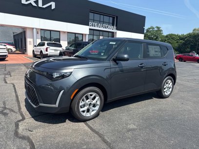 New 2025 Kia Soul S