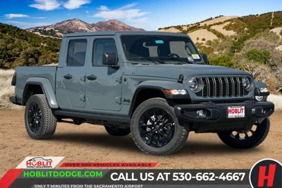 New 2025 Jeep Gladiator Sport