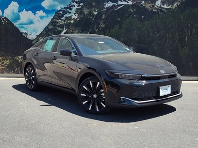 New 2025 Toyota Crown Platinum
