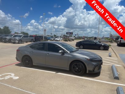 Used 2025 Toyota Camry SE