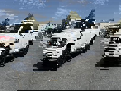 Used 2018 RAM 2500 Laramie w/ Sport Appearance Group
