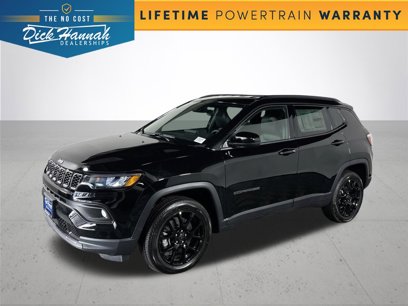 New 2025 Jeep Compass Latitude w/ Convenience Group