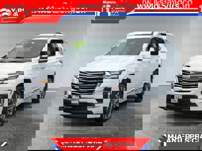 Used 2023 Chevrolet Traverse Premier